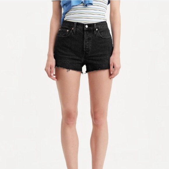 LEVI’S Women’s 501 Black Denim Cut Off High Rise High Waisted Shorts Size 31 - Picture 1 of 12